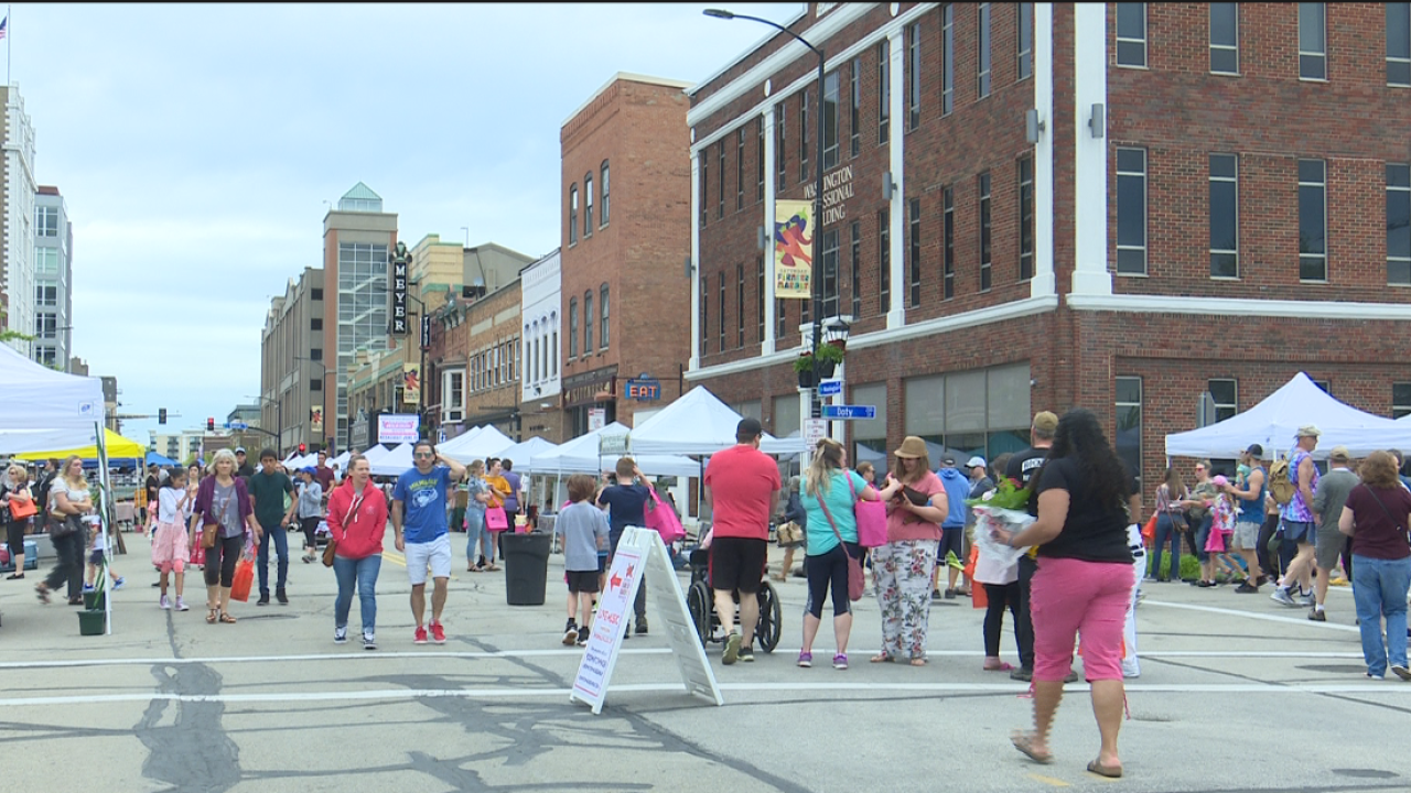 Green Bay s First Saturday Farmers Market Of The Year Kicks Off green-bay-s-first-saturday-farmers-market-of-the-year-kicks-off